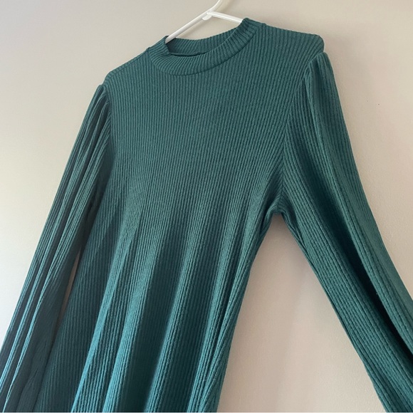 NWT Hollister Cozy Mockneck Mini Dress, Dark Green - Picture 6 of 9